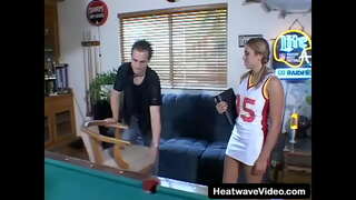 Сәлам, Яшүсмерләр клубы #9 - Хыял Пандоры, Тони Тедески - Кыз бала-яшүсмер трахается бу бильярдном өстәлдә