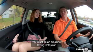 Bigtit britanik rou souse wout pwofesè kòk chante anvan sèks