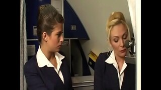 Horny stjuardess sluts imeda mehe tööriista riba