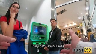 HUNT4K. Homo vigilias quam eius pulchritudo fit penetravit per advena